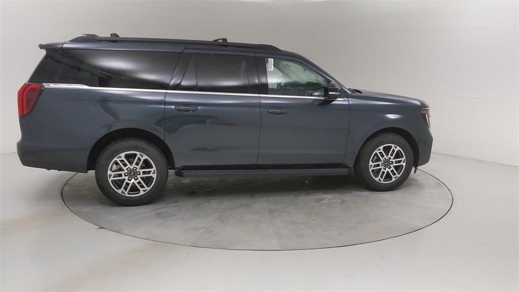 new 2025 Ford Expedition Max car, priced at $76,100