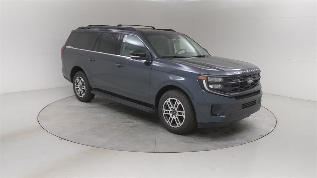 new 2025 Ford Expedition Max car, priced at $76,100