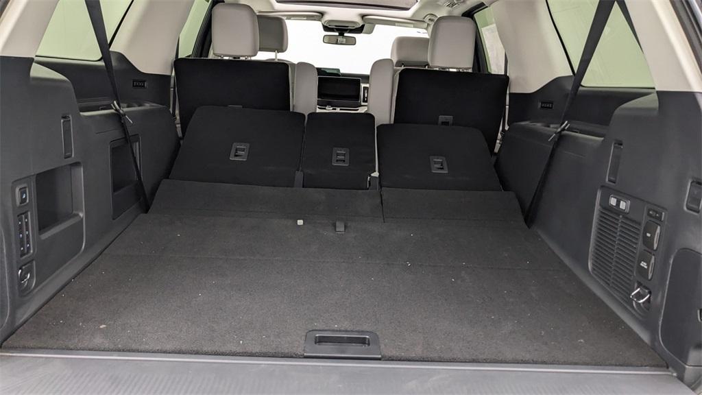 new 2025 Ford Expedition Max car, priced at $76,100