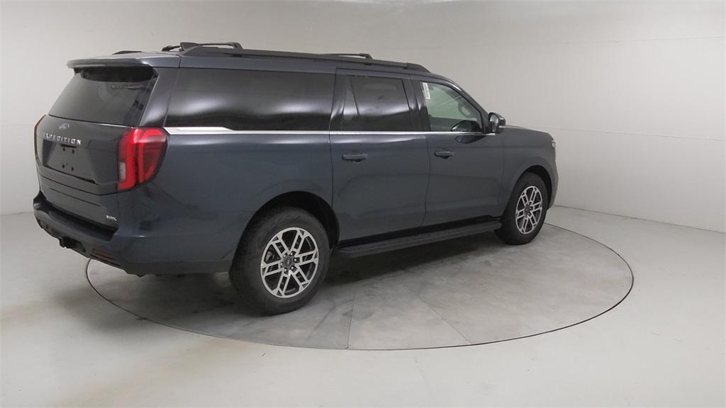 new 2025 Ford Expedition Max car, priced at $76,100