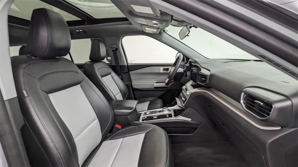 used 2022 Ford Explorer car, priced at $33,225