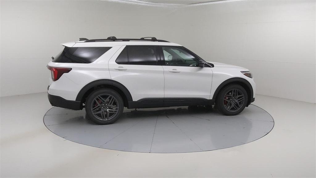 new 2025 Ford Explorer car, priced at $60,505