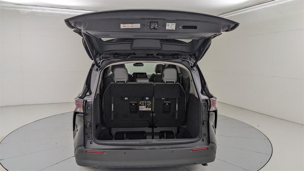 used 2024 Toyota Sienna car, priced at $45,436