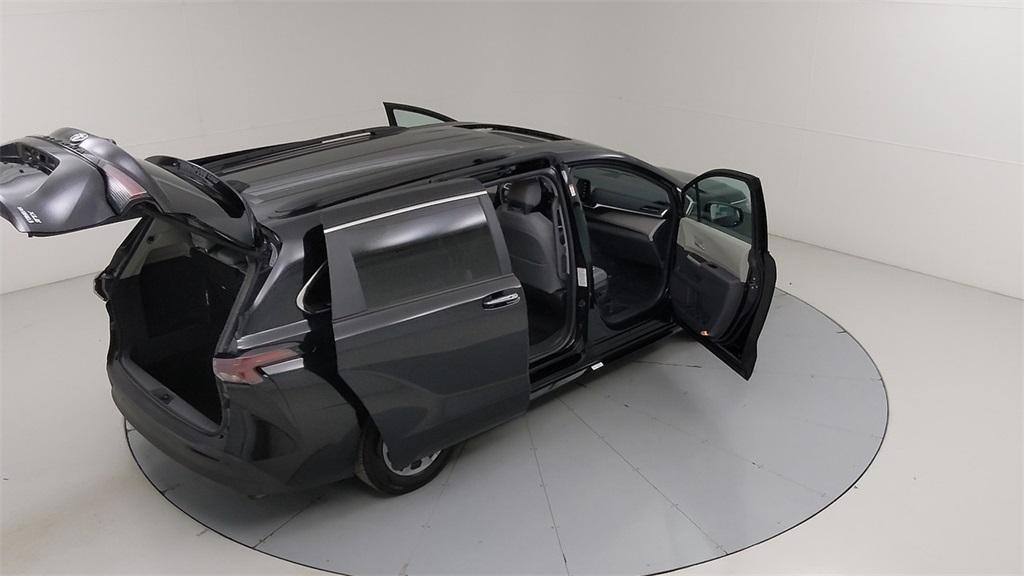 used 2024 Toyota Sienna car, priced at $45,436