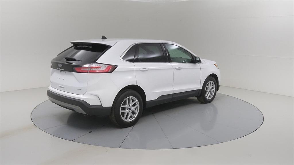 used 2022 Ford Edge car, priced at $25,619