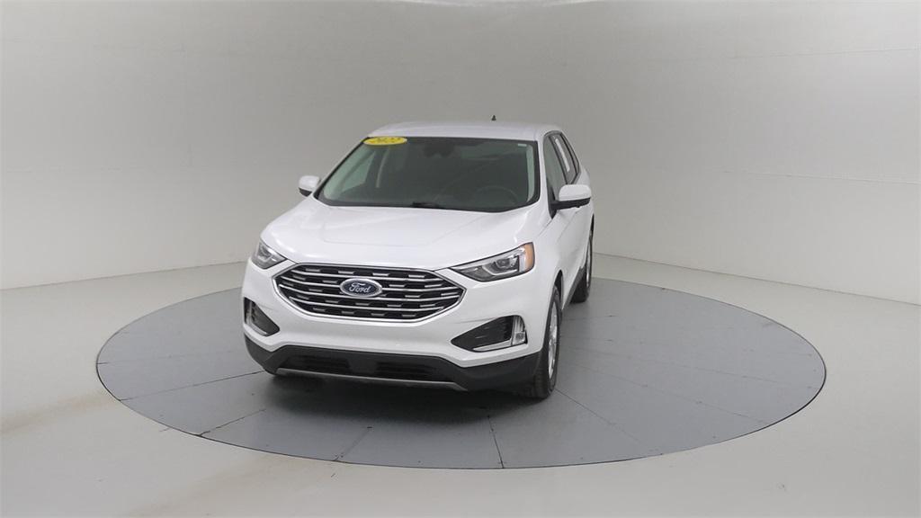 used 2022 Ford Edge car, priced at $25,619