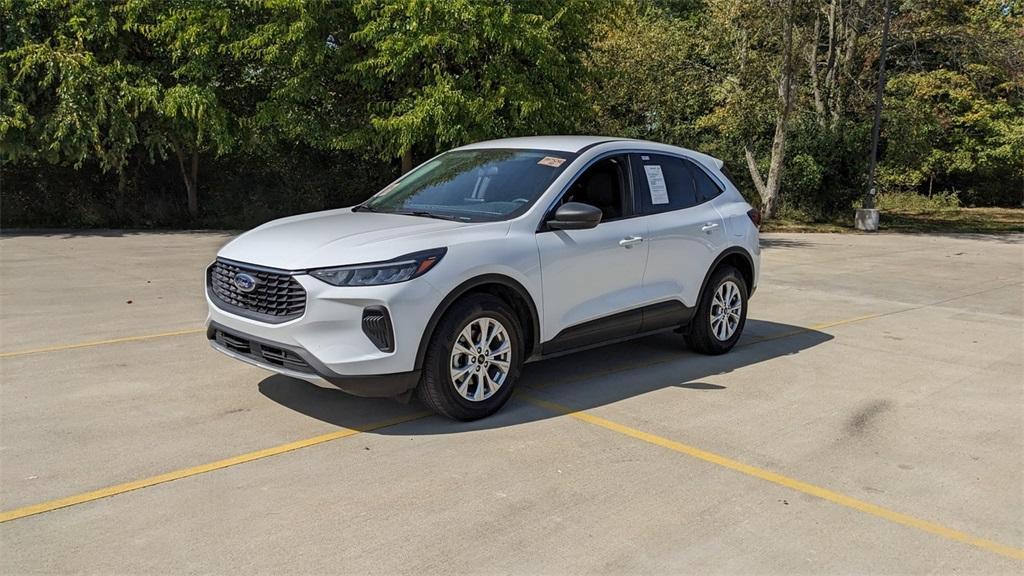 used 2023 Ford Escape car, priced at $26,105