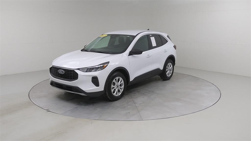 used 2023 Ford Escape car, priced at $25,500
