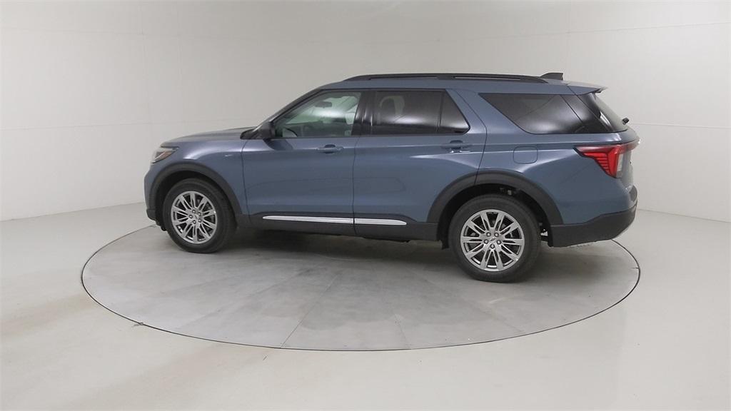 new 2025 Ford Explorer car, priced at $49,715