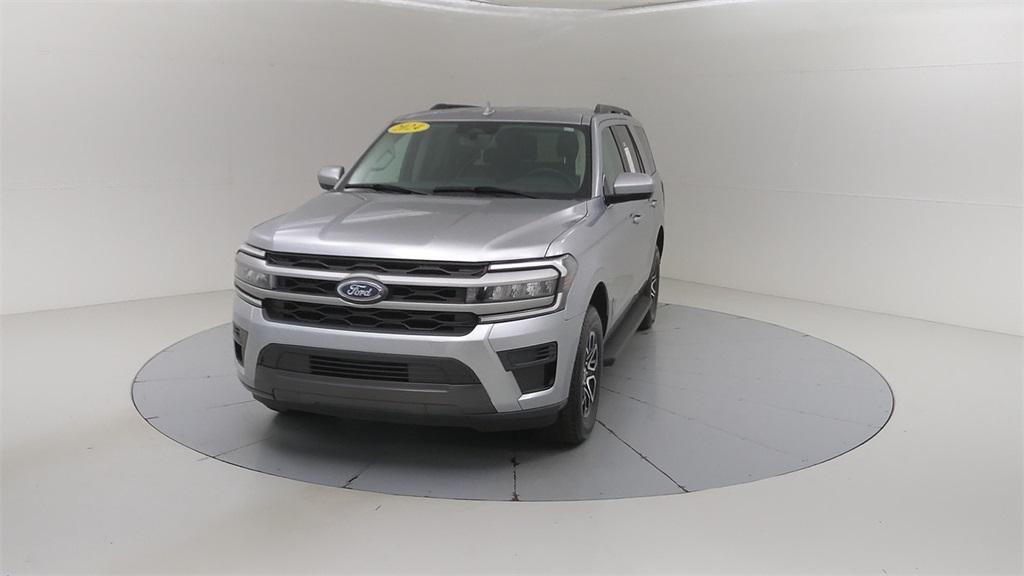 used 2024 Ford Expedition car, priced at $52,768