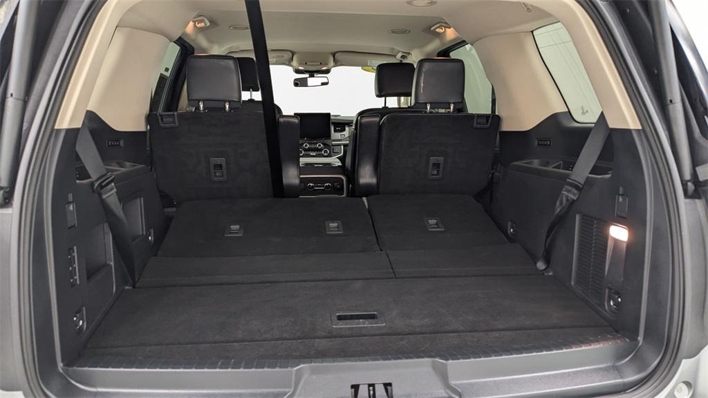 used 2024 Ford Expedition car, priced at $52,768