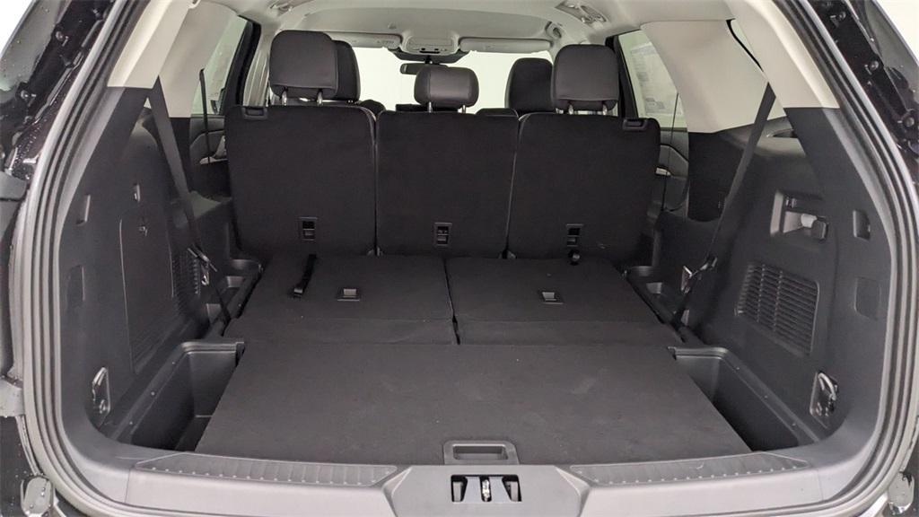 new 2025 Ford Explorer car, priced at $49,965