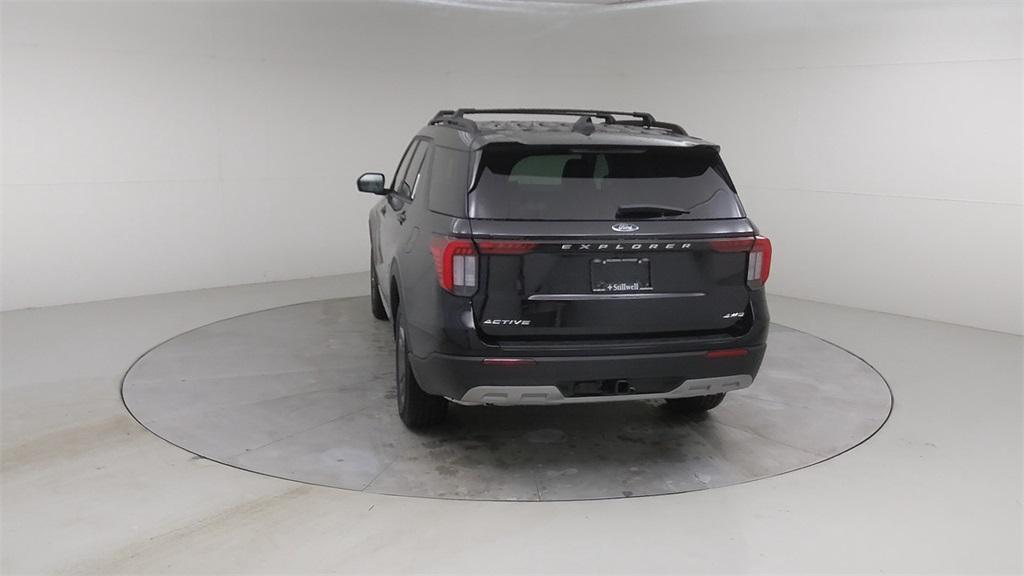 new 2025 Ford Explorer car, priced at $49,965