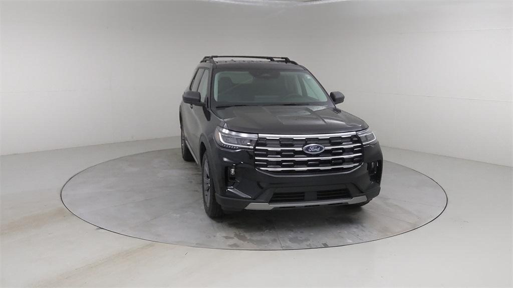 new 2025 Ford Explorer car, priced at $49,965