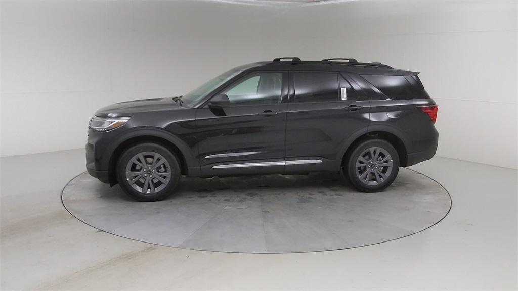 new 2025 Ford Explorer car, priced at $49,965