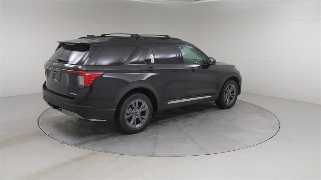 new 2025 Ford Explorer car, priced at $49,965