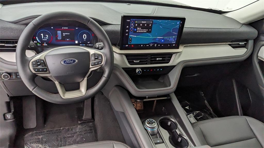 new 2025 Ford Explorer car, priced at $49,965
