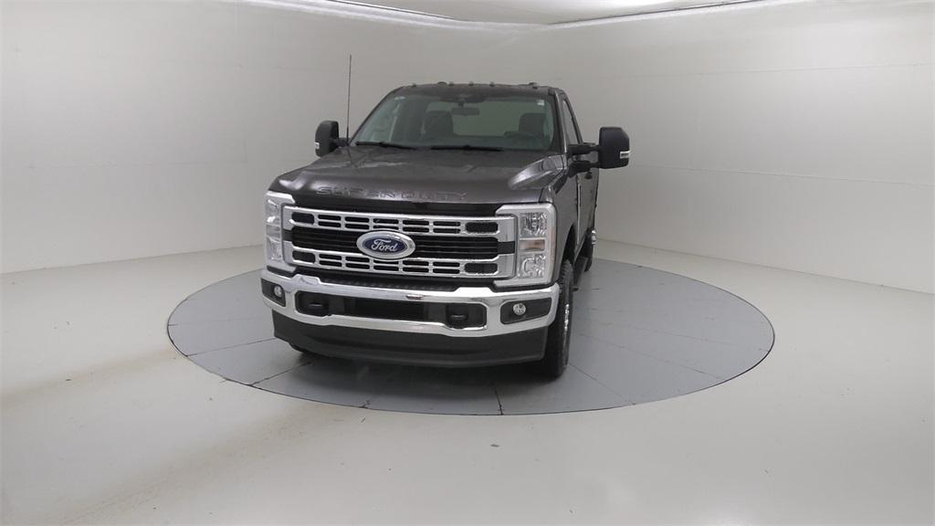 new 2025 Ford F-250 car, priced at $57,940