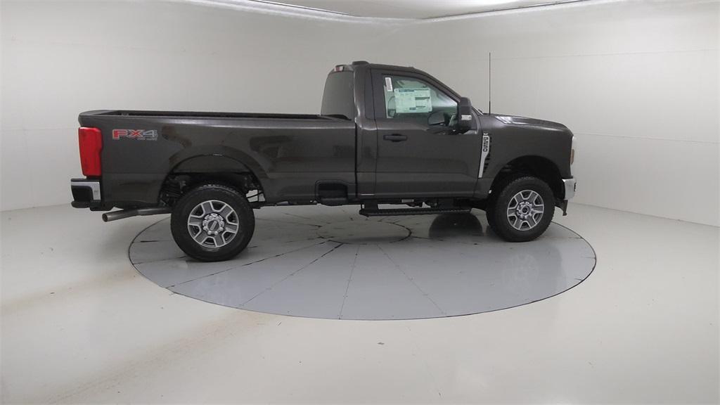 new 2025 Ford F-250 car, priced at $57,940