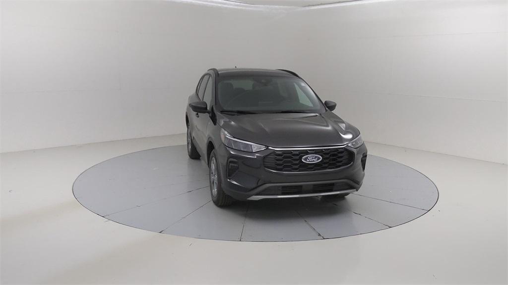 new 2025 Ford Escape car, priced at $32,890