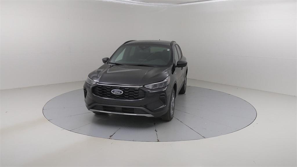 new 2025 Ford Escape car, priced at $32,890