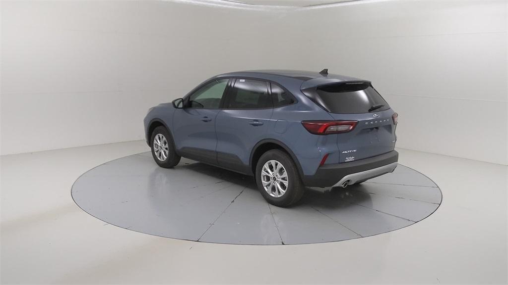 new 2025 Ford Escape car, priced at $32,045