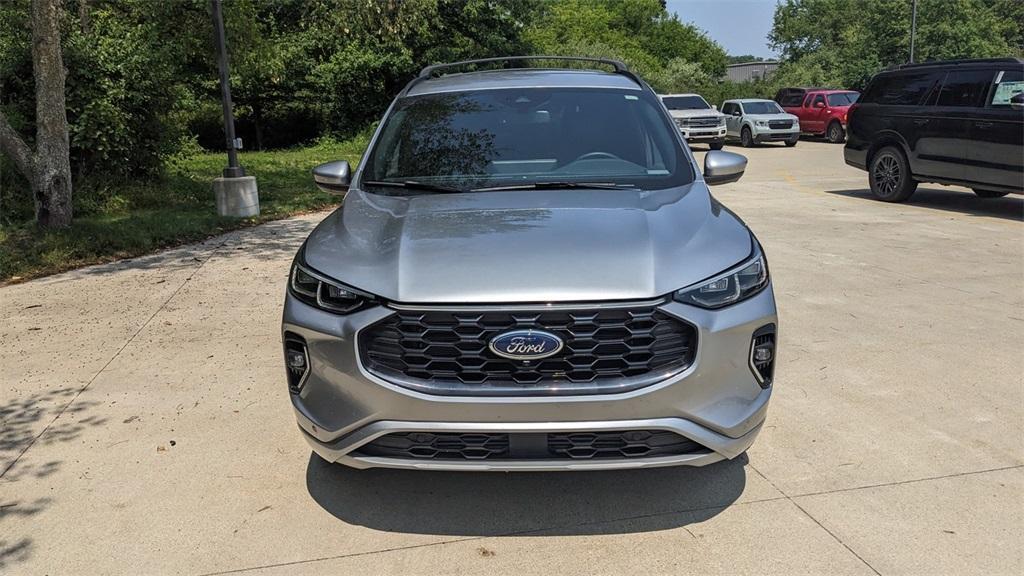 used 2023 Ford Escape car, priced at $28,611