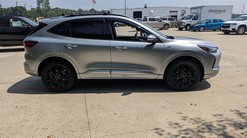 used 2023 Ford Escape car, priced at $28,611