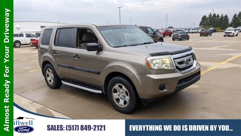 used 2011 Honda Pilot car, priced at $6,875