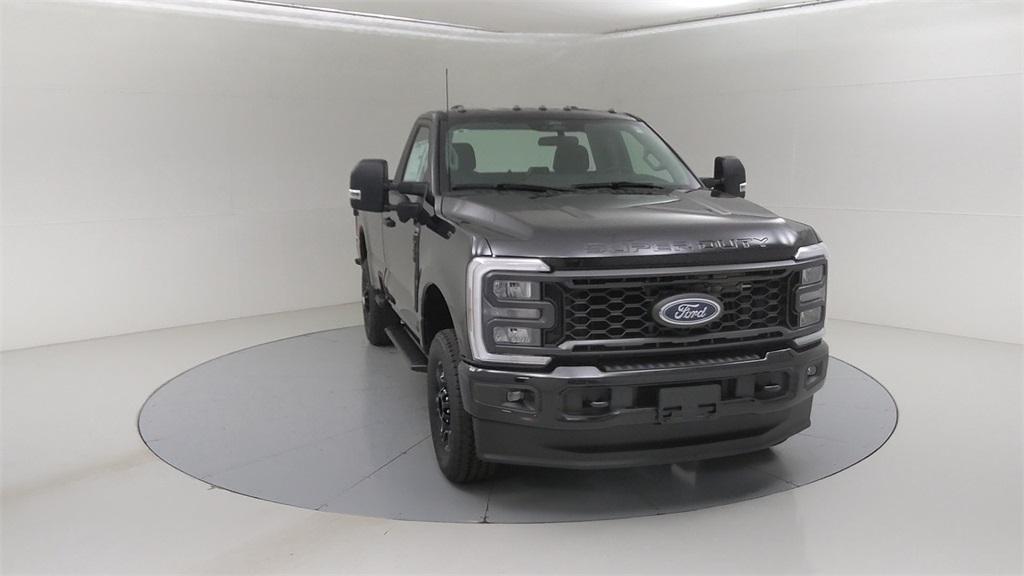 new 2024 Ford F-350 car, priced at $60,695