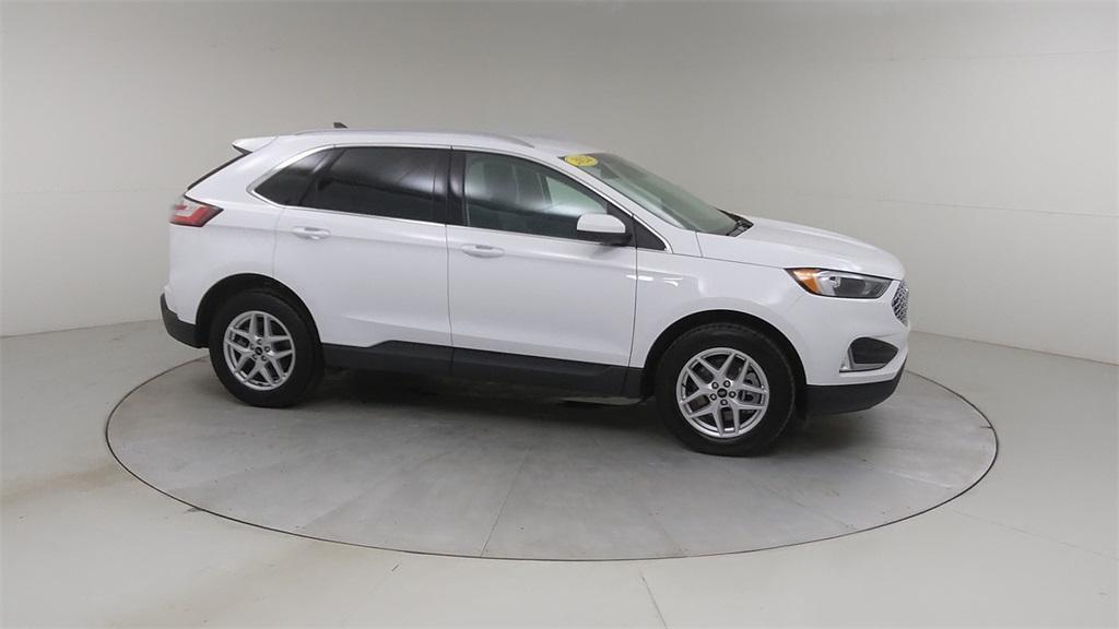 used 2024 Ford Edge car, priced at $26,987