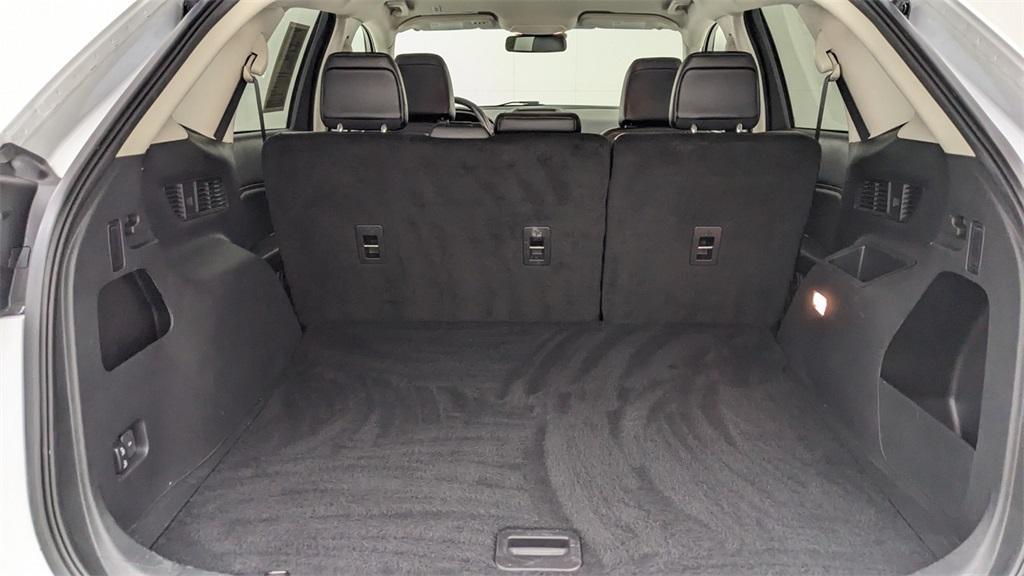 used 2024 Ford Edge car, priced at $26,987