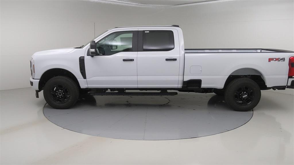 new 2024 Ford F-250 car, priced at $61,880