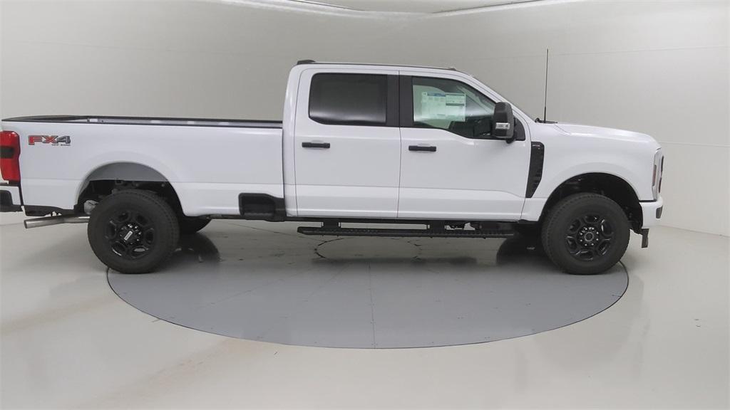 new 2024 Ford F-250 car, priced at $61,880