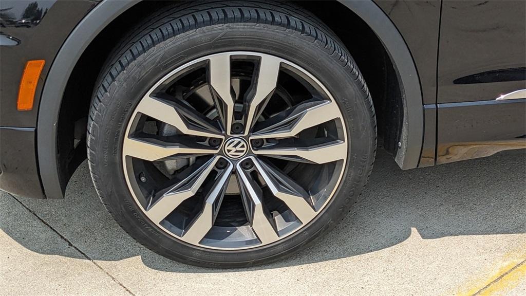 used 2021 Volkswagen Tiguan car, priced at $26,580