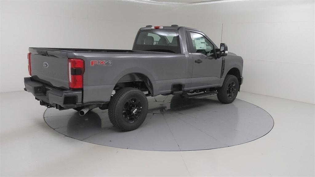 new 2025 Ford F-350 car, priced at $58,295