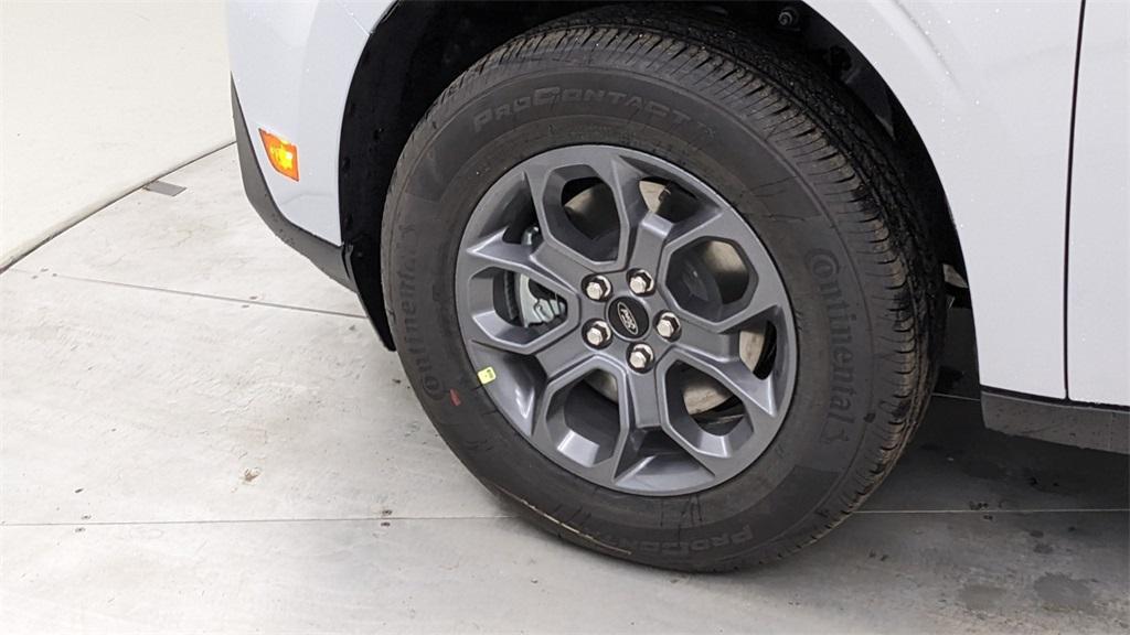 new 2025 Ford Maverick car, priced at $38,215