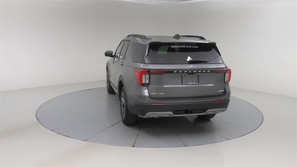 new 2025 Ford Explorer car, priced at $48,660
