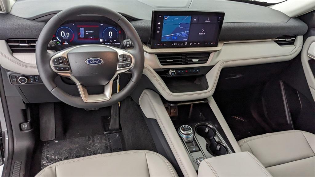new 2025 Ford Explorer car, priced at $48,660