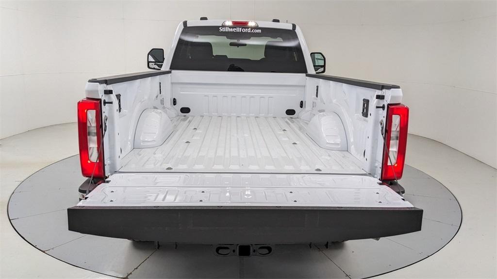 new 2025 Ford F-350 car, priced at $52,600