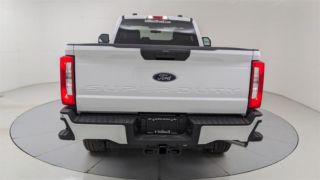 new 2025 Ford F-350 car, priced at $52,600