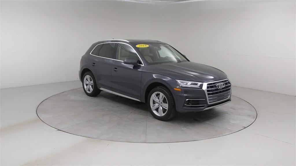 used 2019 Audi Q5 car, priced at $21,112