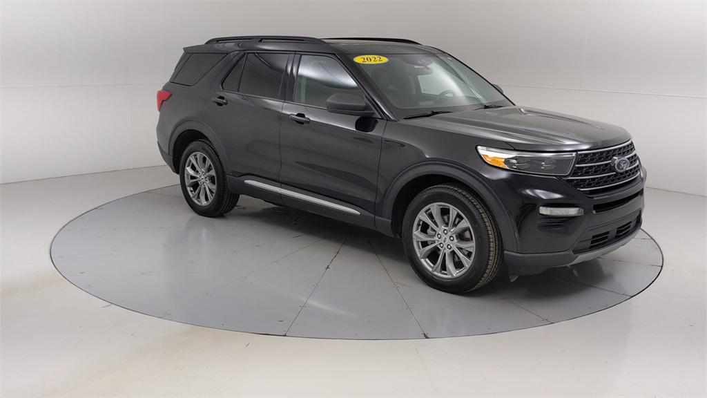 used 2022 Ford Explorer car, priced at $33,276