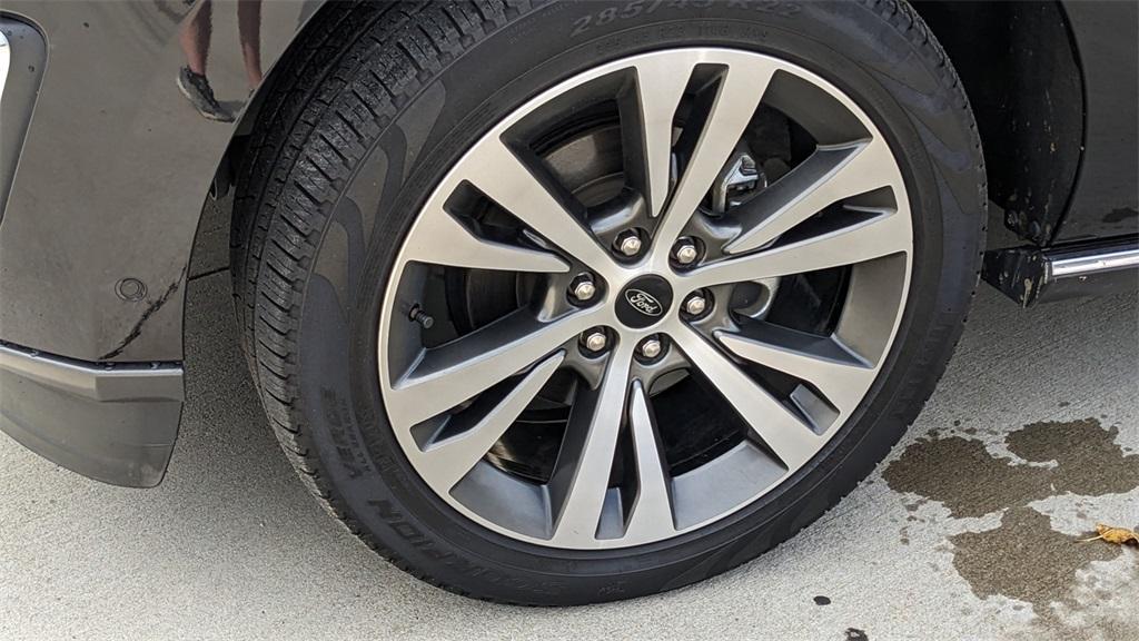used 2021 Ford Expedition Max car, priced at $41,945