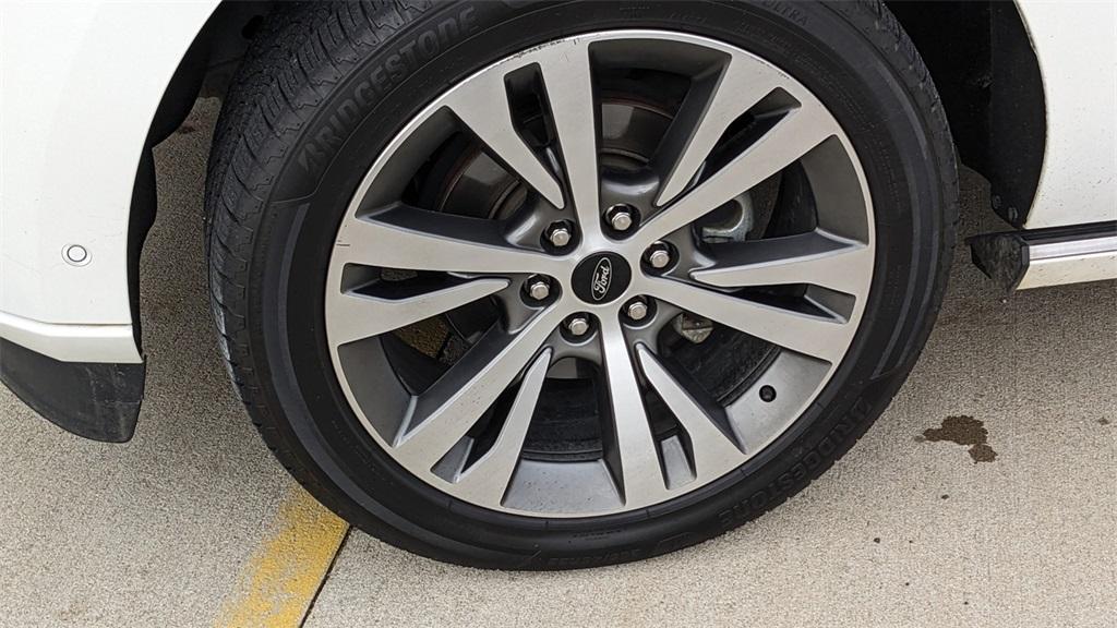 used 2020 Ford Expedition Max car, priced at $35,784