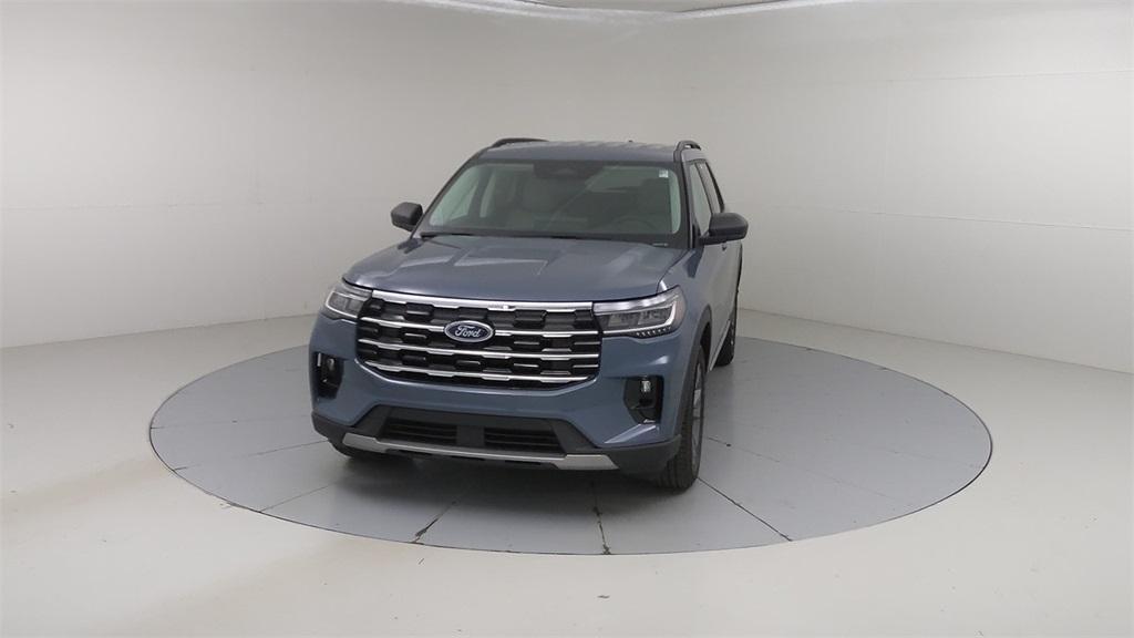 new 2025 Ford Explorer car, priced at $49,155