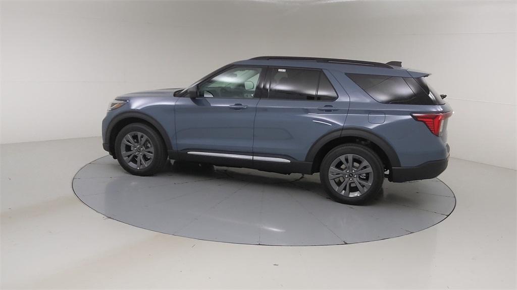 new 2025 Ford Explorer car, priced at $49,155