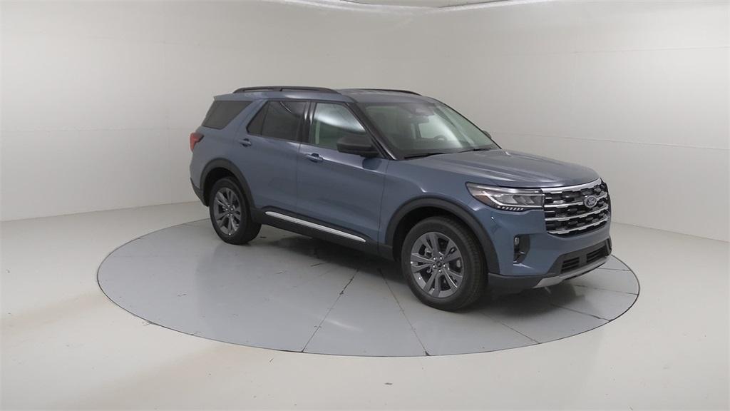new 2025 Ford Explorer car, priced at $49,155