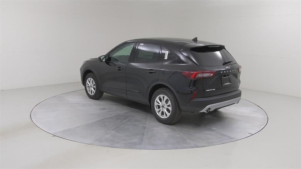 new 2025 Ford Escape car, priced at $34,050