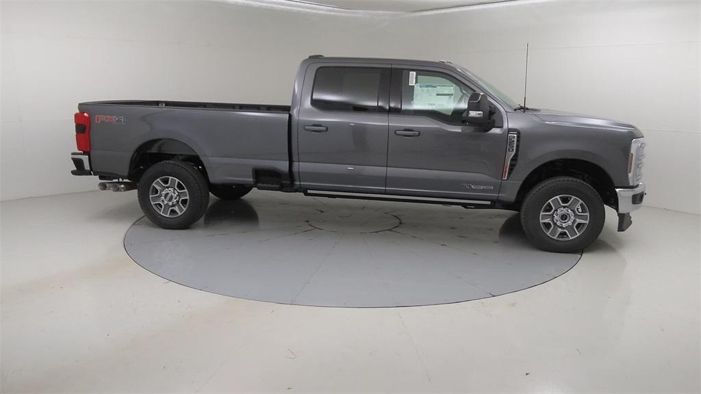 new 2025 Ford F-250 car, priced at $81,805